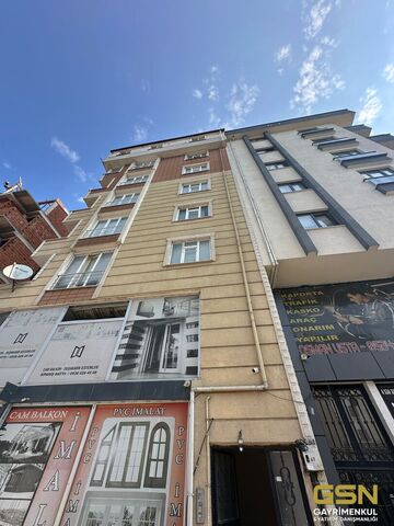 1-ÇAYIROVA ATATÜRK MAH. MUAMMER AKSOY CADDESİN'DE 2+1 ÜST DUBLEKS